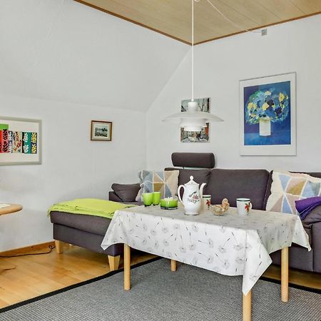 Gorgeous Home In Nexo With Kitchen Esterno foto